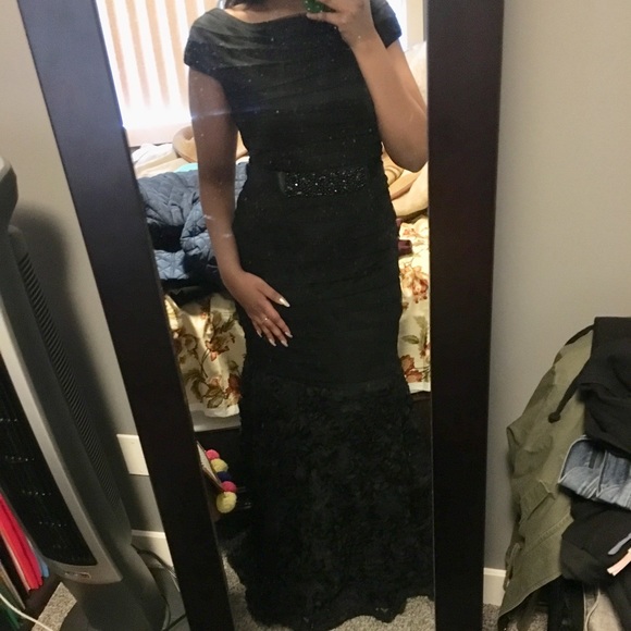 Prom/Grad dress - Picture 4 of 6